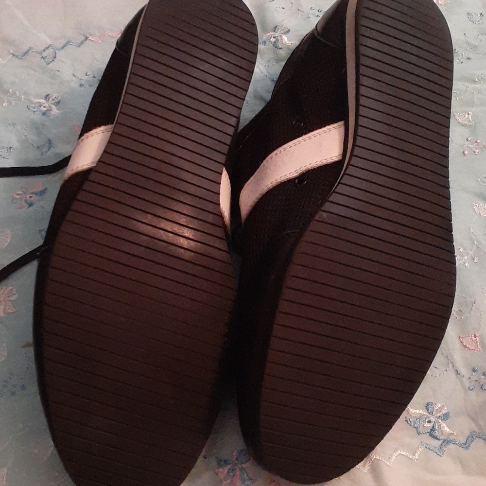 Christian Dior tennis shoes - Picture 4 of 5